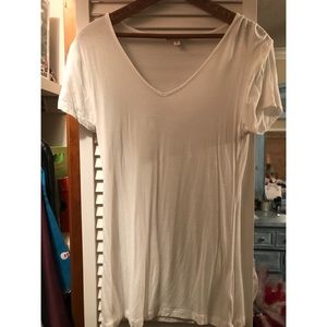 plain white top